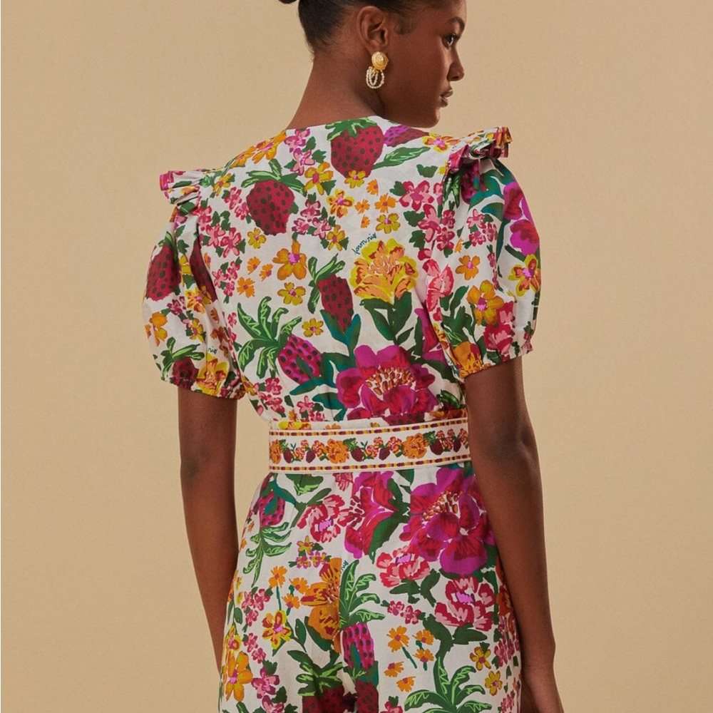 NWT Farm Rio Women’s Off-White Flowerful Sketch Romper sz small